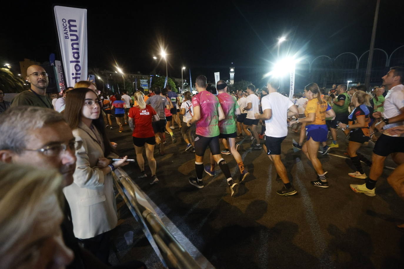Fotos: Valencia celebra su 15K nocturna 2022