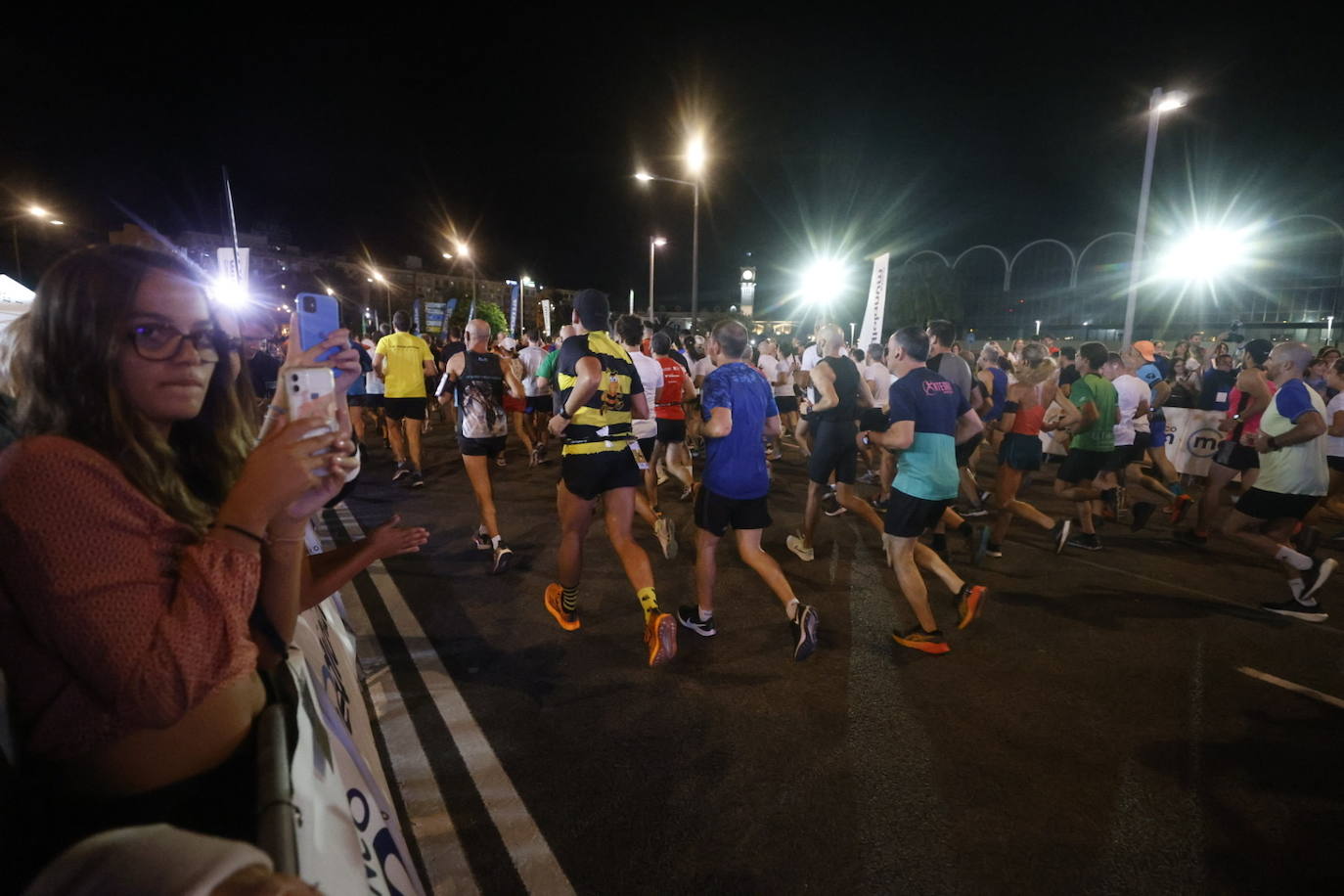Fotos: Valencia celebra su 15K nocturna 2022