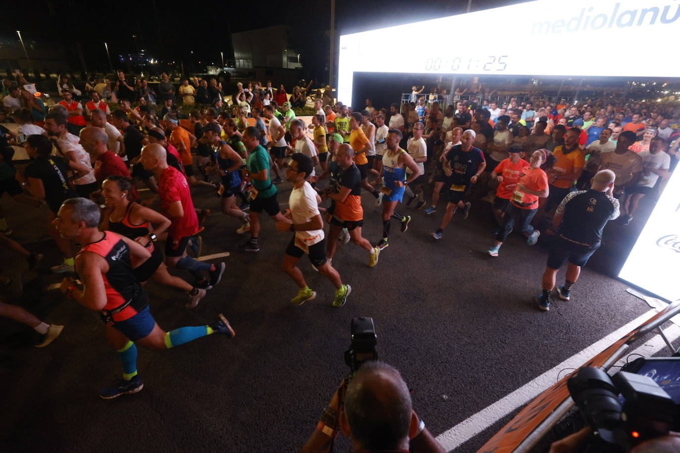 Fotos: Valencia celebra su 15K nocturna 2022