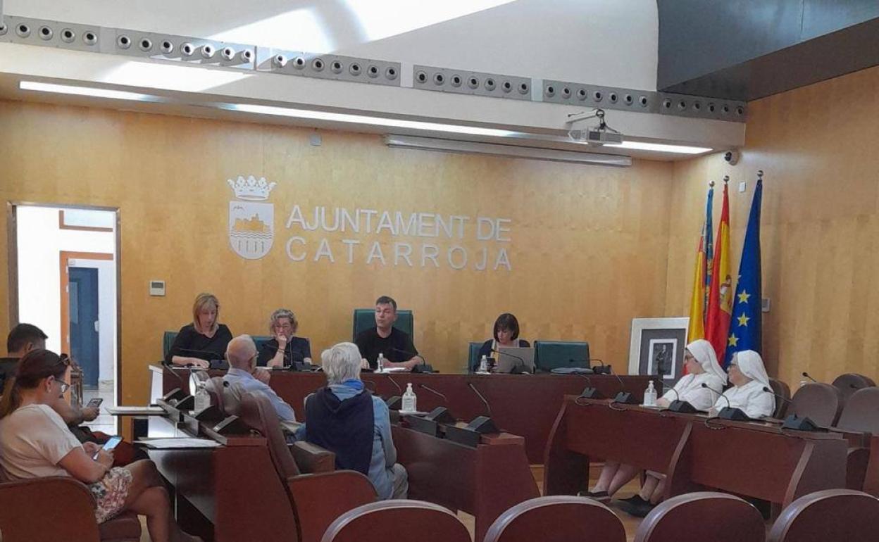 La reunión del consejo de la residencia. 