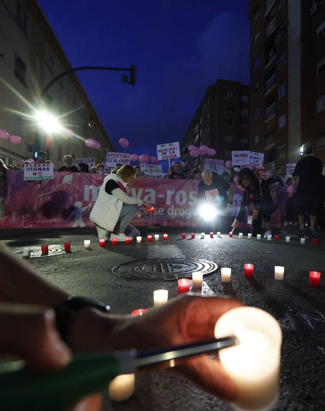 Fotos: Manifestación en La Malvarrosa contra la degradación del barrio