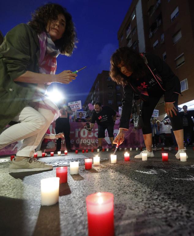 Fotos: Manifestación en La Malvarrosa contra la degradación del barrio