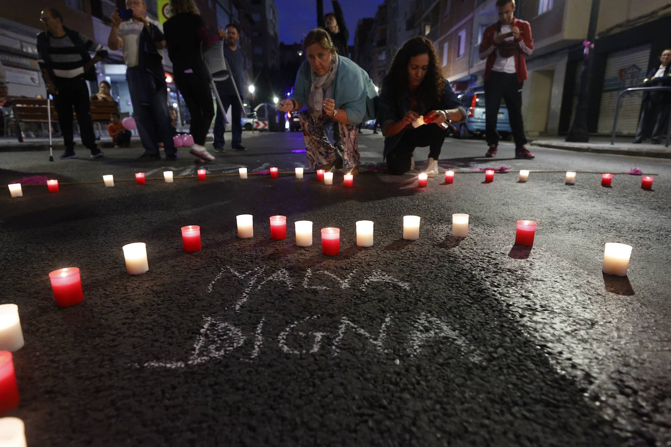 Fotos: Manifestación en La Malvarrosa contra la degradación del barrio