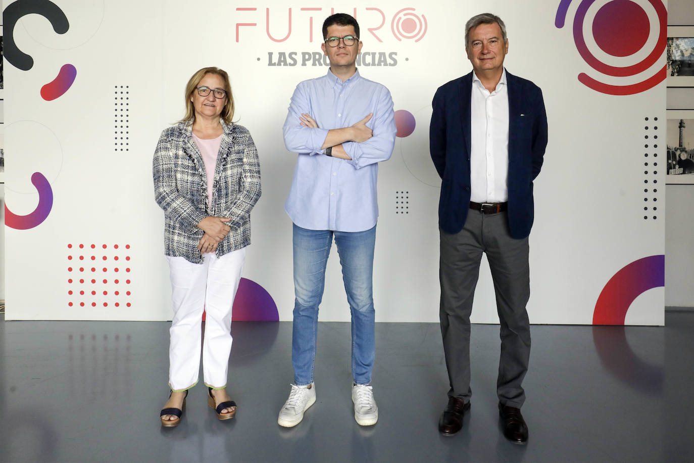 Fotos: Mesa de expertos:«La reforma del Estatut debe responder a las demandas y las nuevas tendencias sociales»