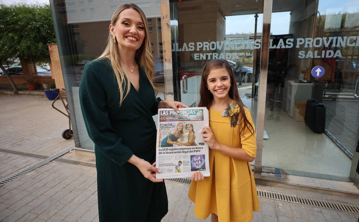 Laura Mengó y Paula Nieto, falleras mayores de Valencia 2023. 