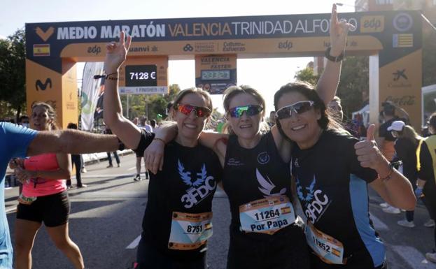 Qué lleva la bolsa del corredor del Medio Maratón de Valencia 