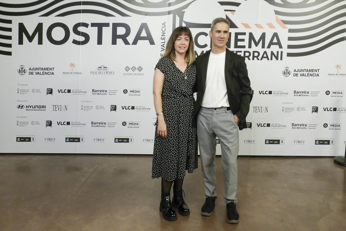 Fotos: Coque Malla y Rosita Amores eclipsan la apertura de la Mostra de Valencia