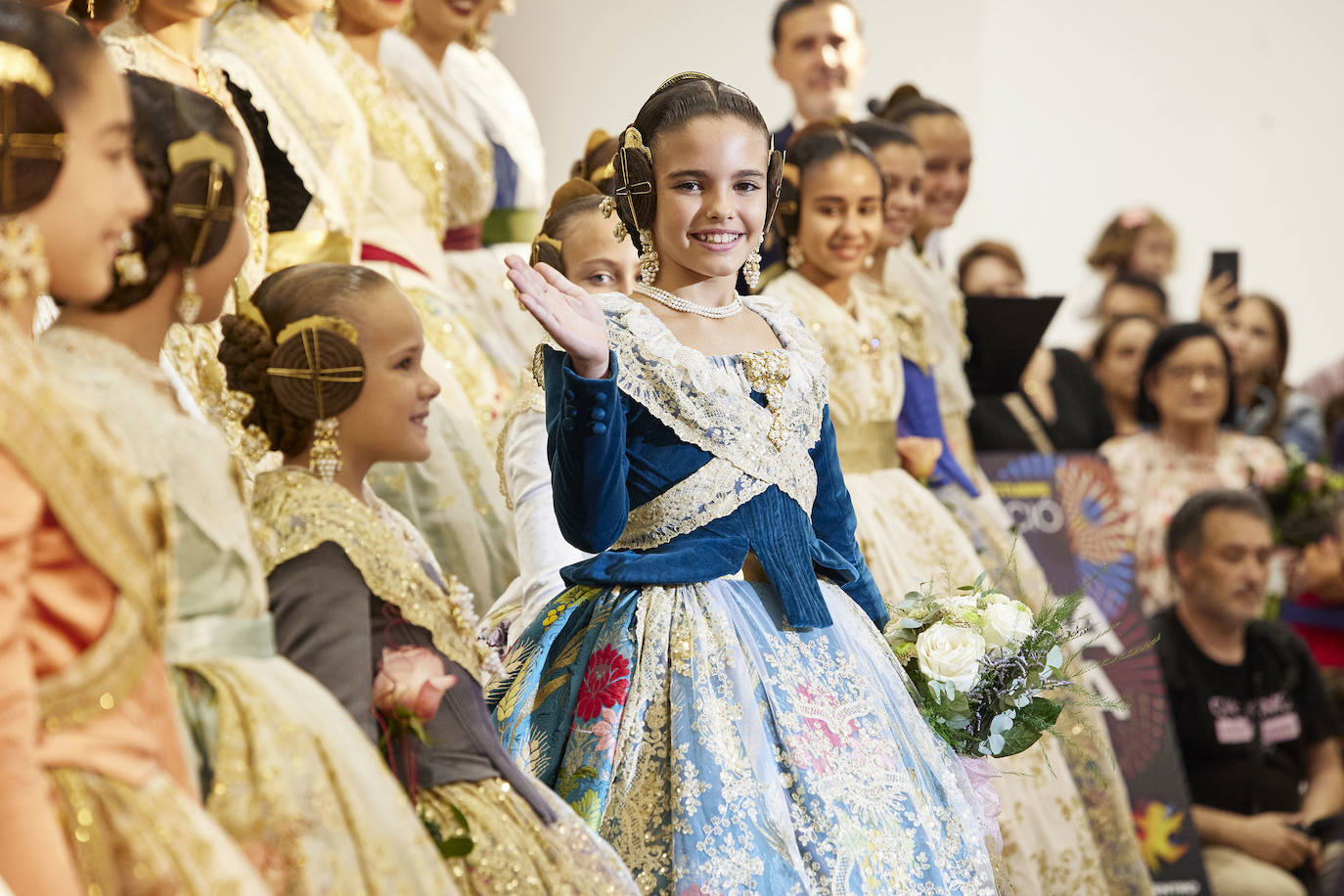 Fotos: Las falleras mayores de Valencia inaguran la exposición de bocetos de las fallas especiales de 2023