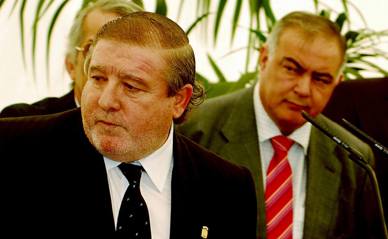 El exalcalde de Calp Javier Morató y el exedil Juan Roselló. 