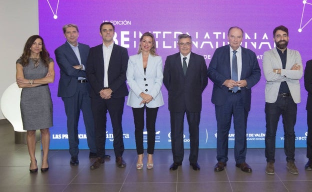 Raquel Roca, Cristóbal Paus, Guillermo Prats, Cristina Bordils, Gonzalo Zarranz, José Vicente Morata, Antonio Torregrosa y Luz Martínez.