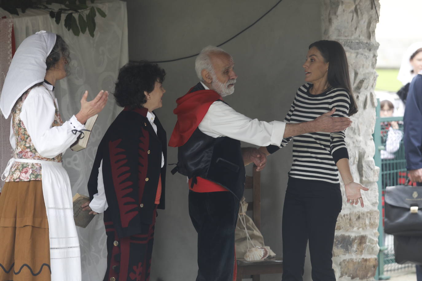 Fotos: La Reina lee el discurso de Leonor en Asturias al sentirse la Princesa indispuesta