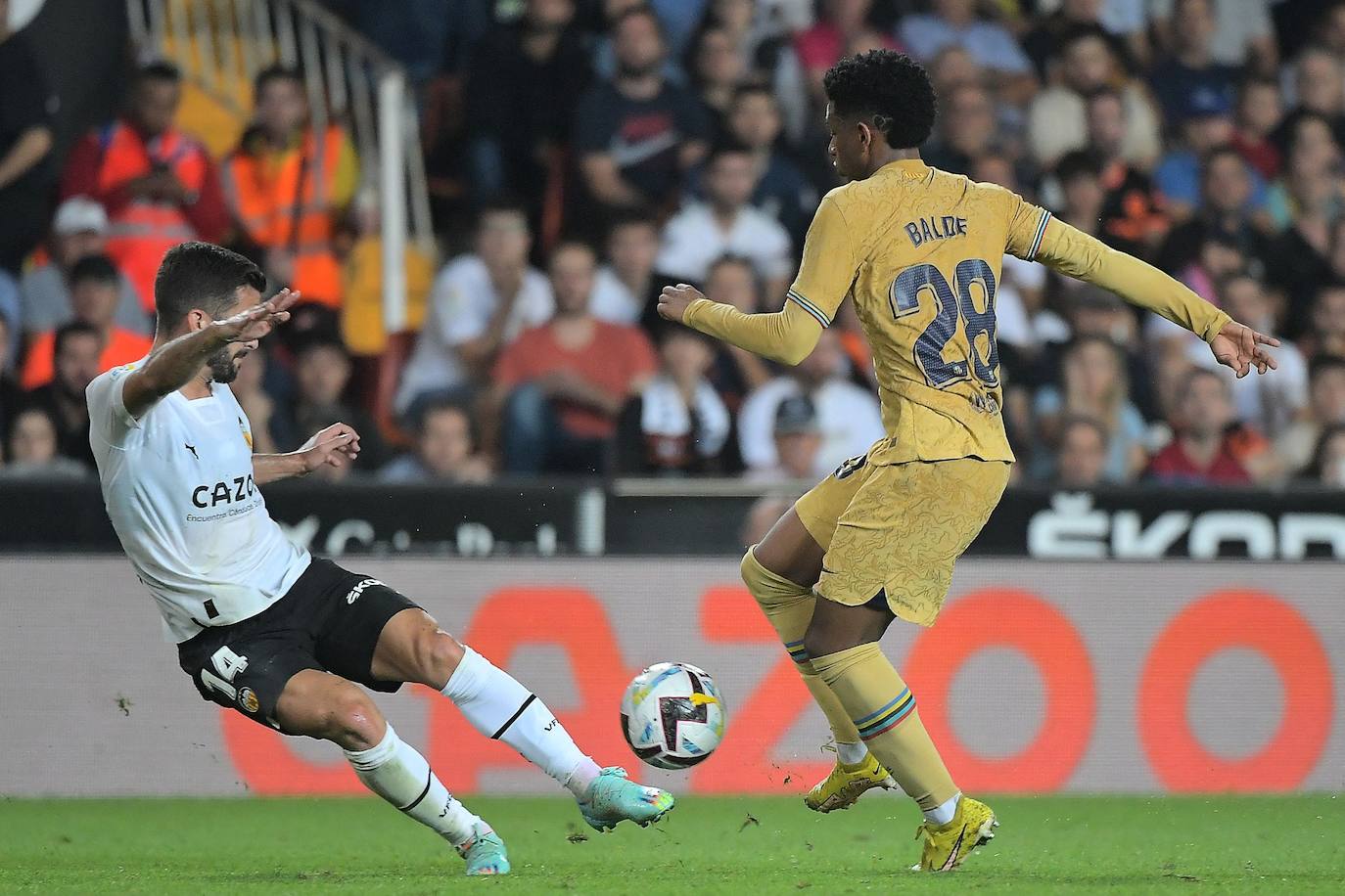 Fotos: Las mejores fotografías del Valencia CF - FC Barcelona (29/10/2022)