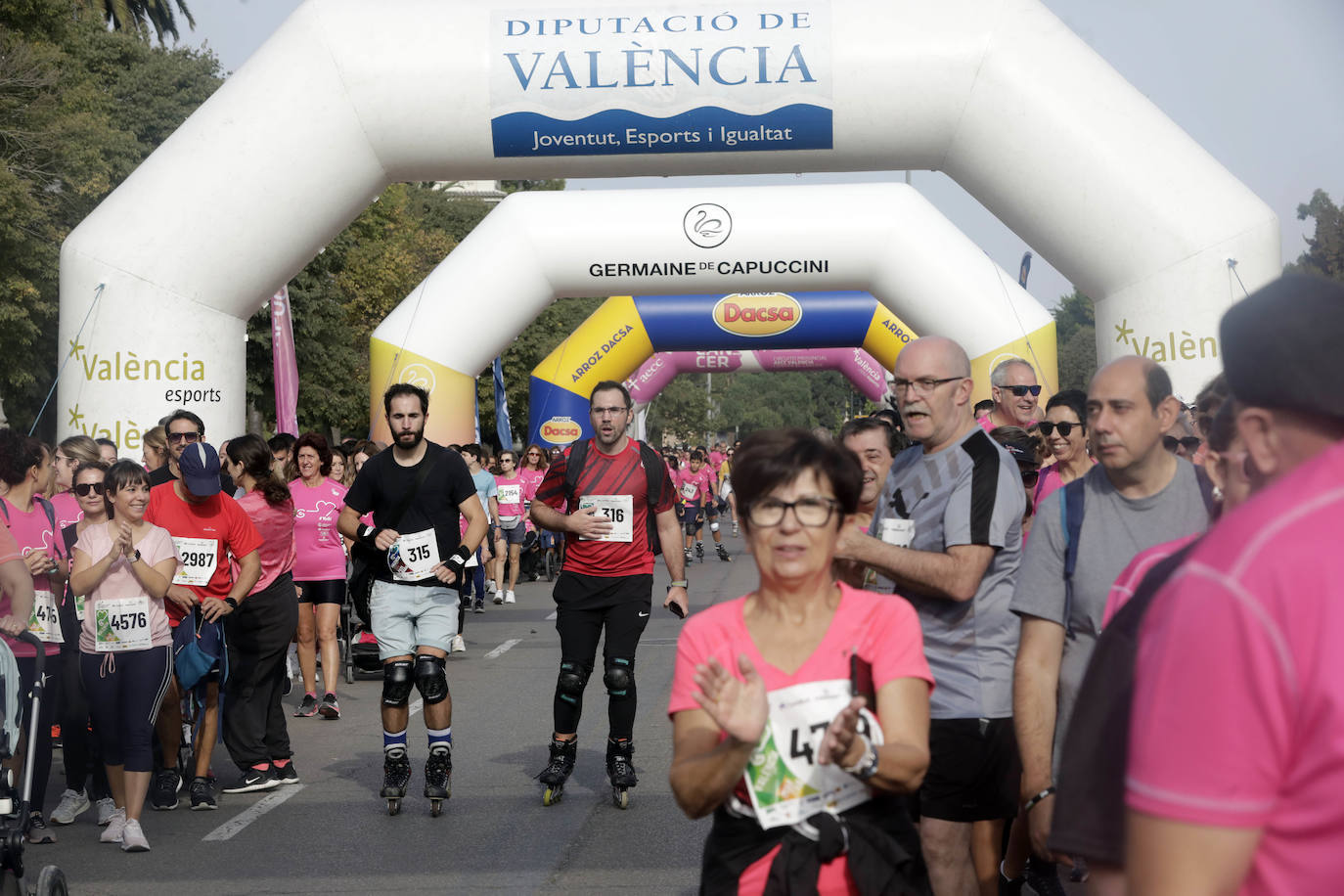 Los corredores se han sumado a esta iniciativa solidaria.