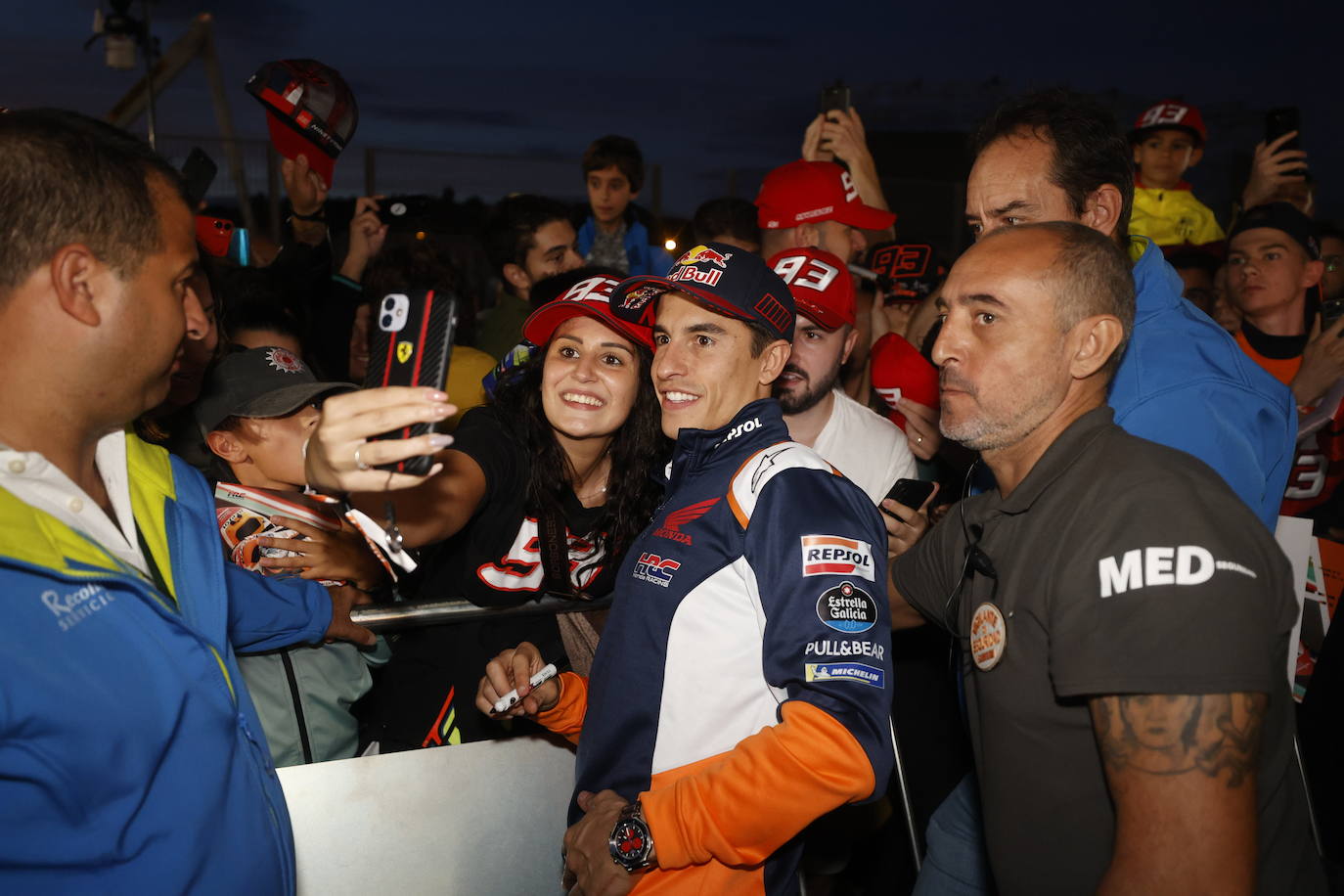 Fotos: El Ricardo Tormo vibra con un &#039;Pit Walk&#039; multitudinario