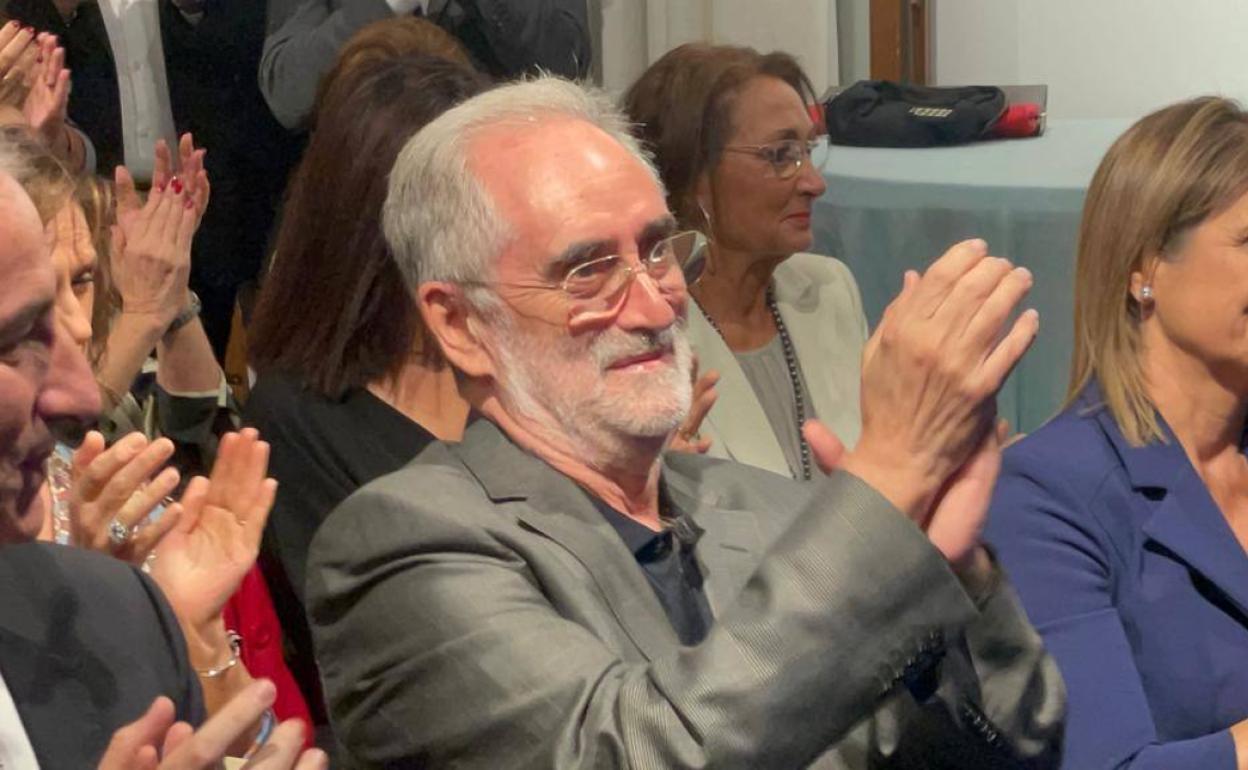 Vicente Fuster, expresidente de la falla Almirante Cadarso-Conde Altea.