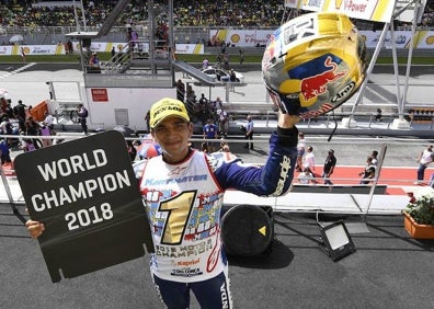 Imagen secundaria 1 - Mir ha dado hasta ahora el único título de MotoGP (2020) a la Cuna. Abajo, Martín (2018) y Arenas (2020) ganaron en Moto3. 