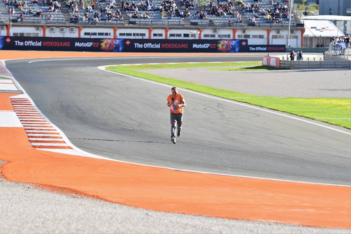 Espectacular ambiente en el Circuito Ricardo Tormo