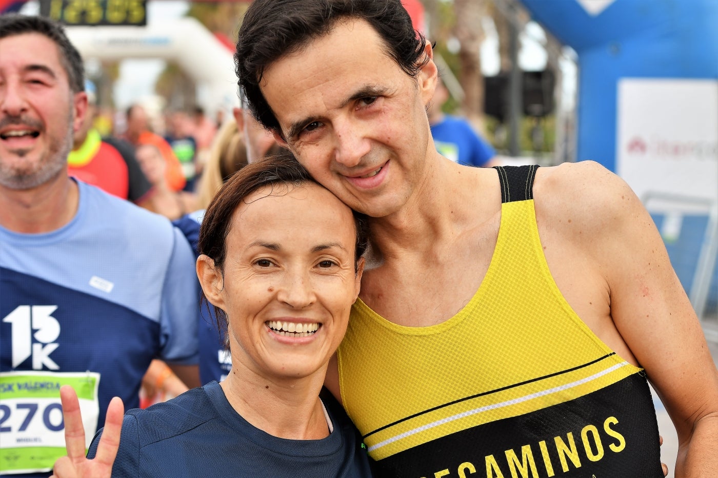 Fotos: Búscate en la llegada de la 15K y 7.5K Valencia Abierta al Mar 2022