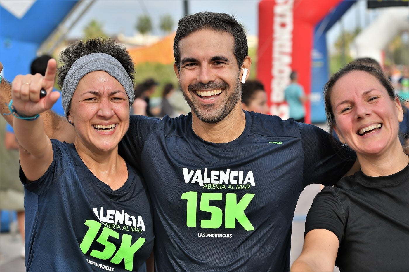 Fotos: Búscate en la llegada de la 15K y 7.5K Valencia Abierta al Mar 2022