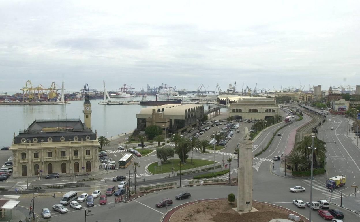 Vista de la Marina desde el barrio del Grao. 