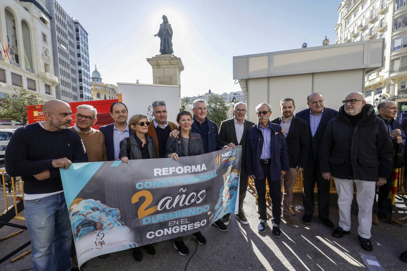 Fotos: Protesta por la figura de Francesc Vinatea en Valencia