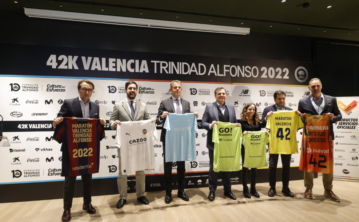 Acto de hermanamiento de la Maratón de Valencia 