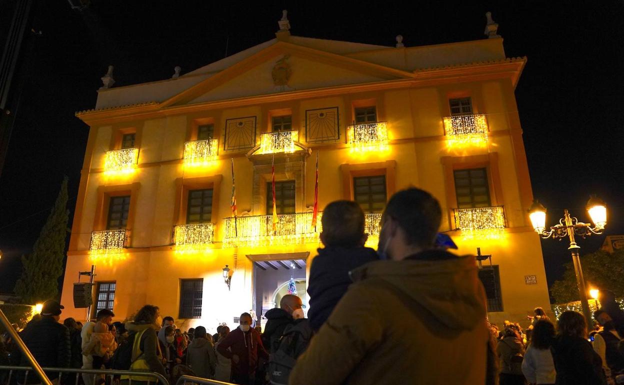 El acto de encendido de luces en Paterna del pasado año. 