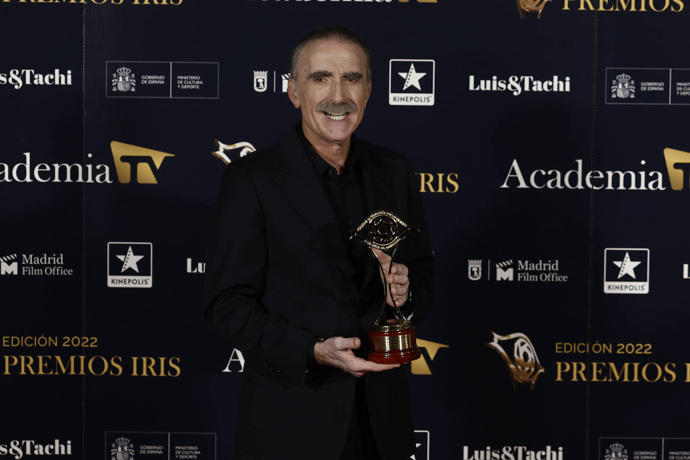 Presentadores, actores, actrices, famosos y todo el mundo de la televisión se reúnen para la entrega de los Premios Iris en 2022