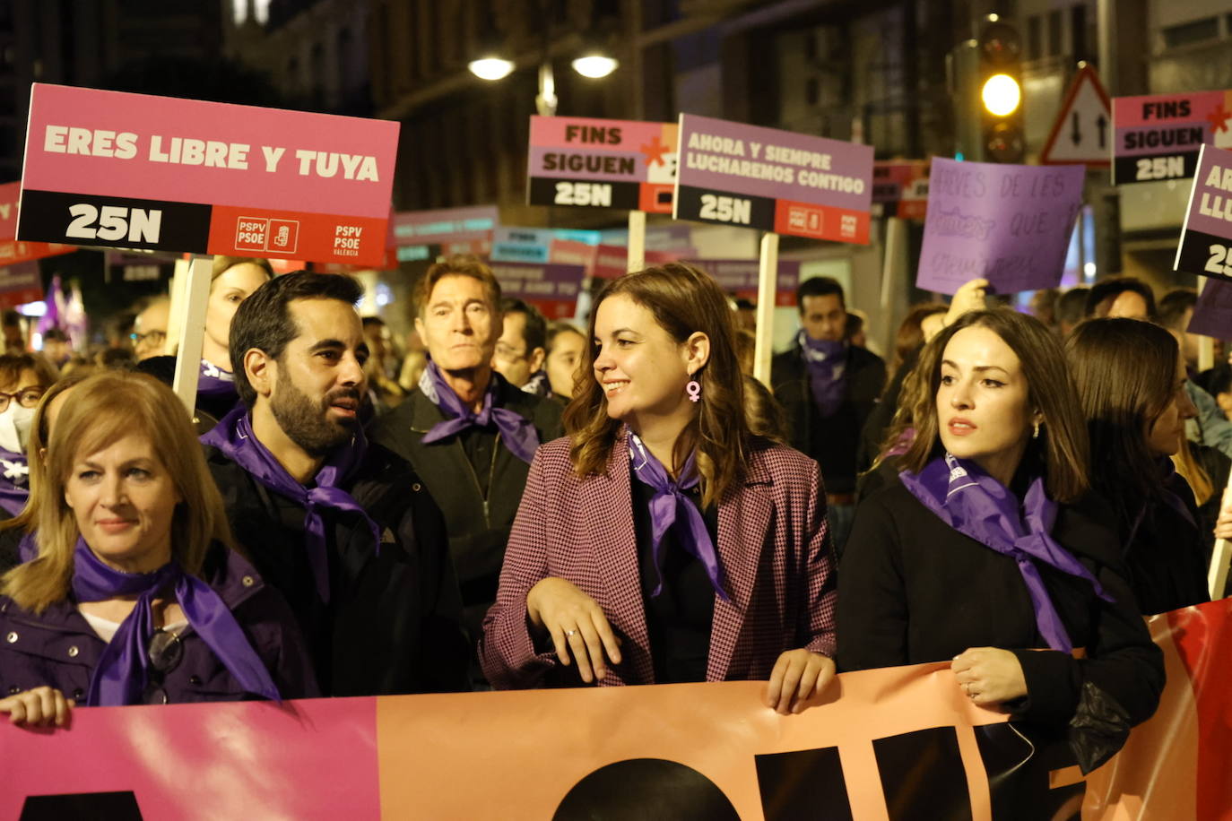 Fotos: Así ha sido la manifestación del 25N en Valencia