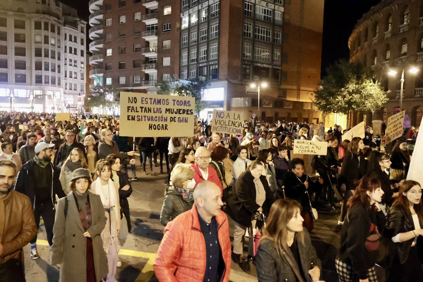 Fotos: Así ha sido la manifestación del 25N en Valencia