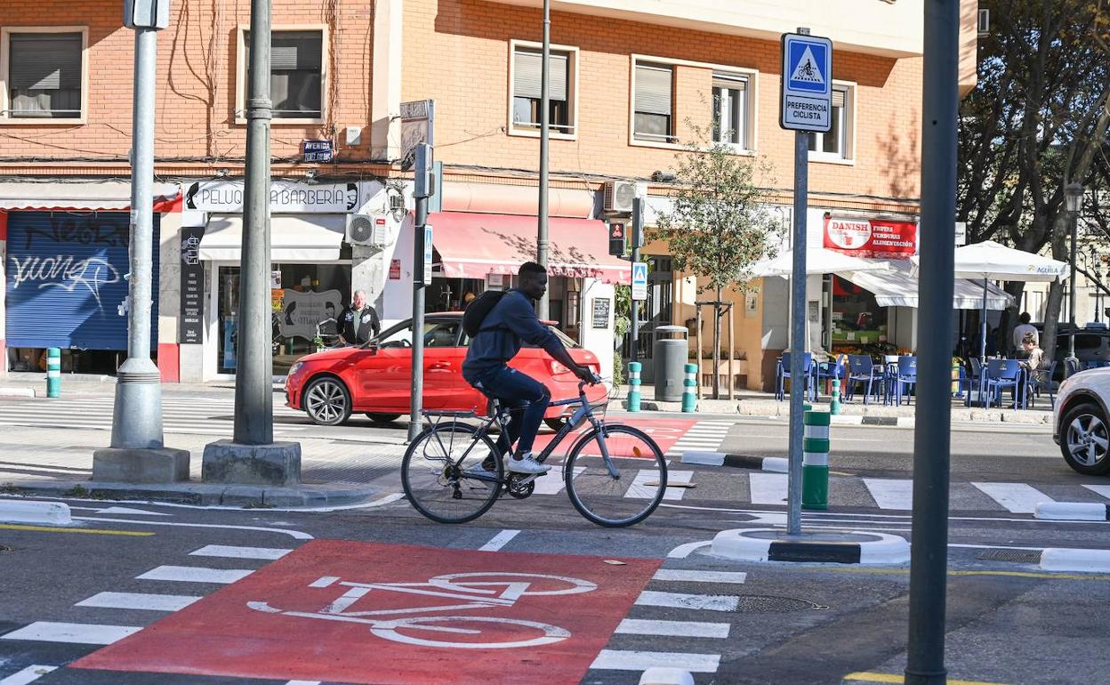 Nuevo paso de peatones en Valencia.