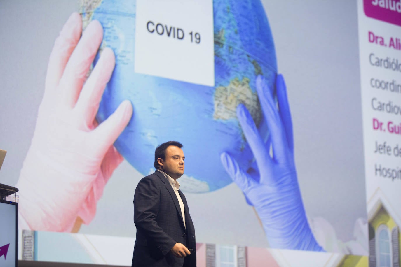 Fotos: Así ha sido el foro Dirigiendo Hogares, organizado por LAS PROVINCIAS