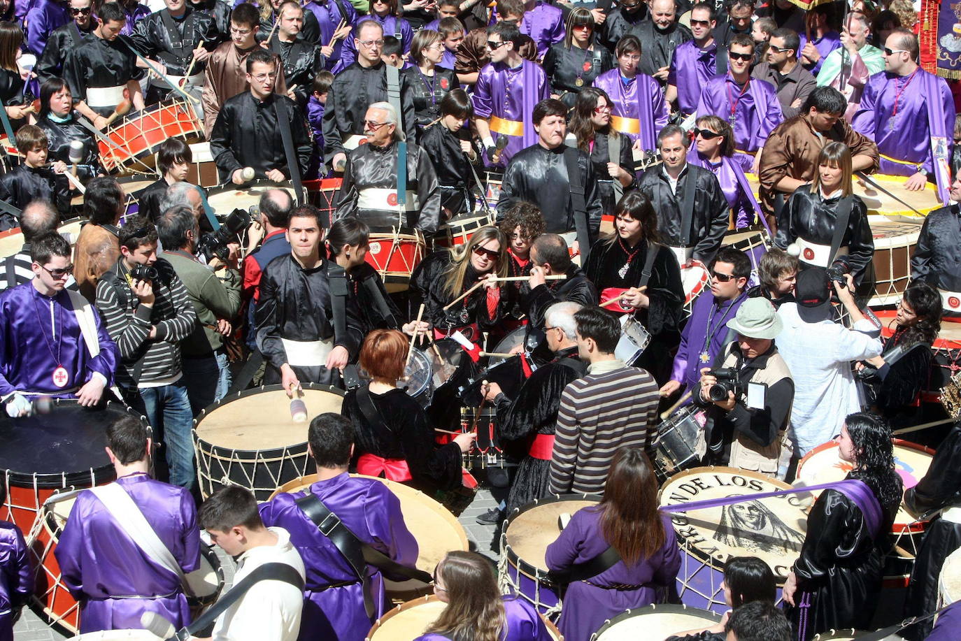 Las tamboradas de Alzira y Alcora -en la imagen- (2018)