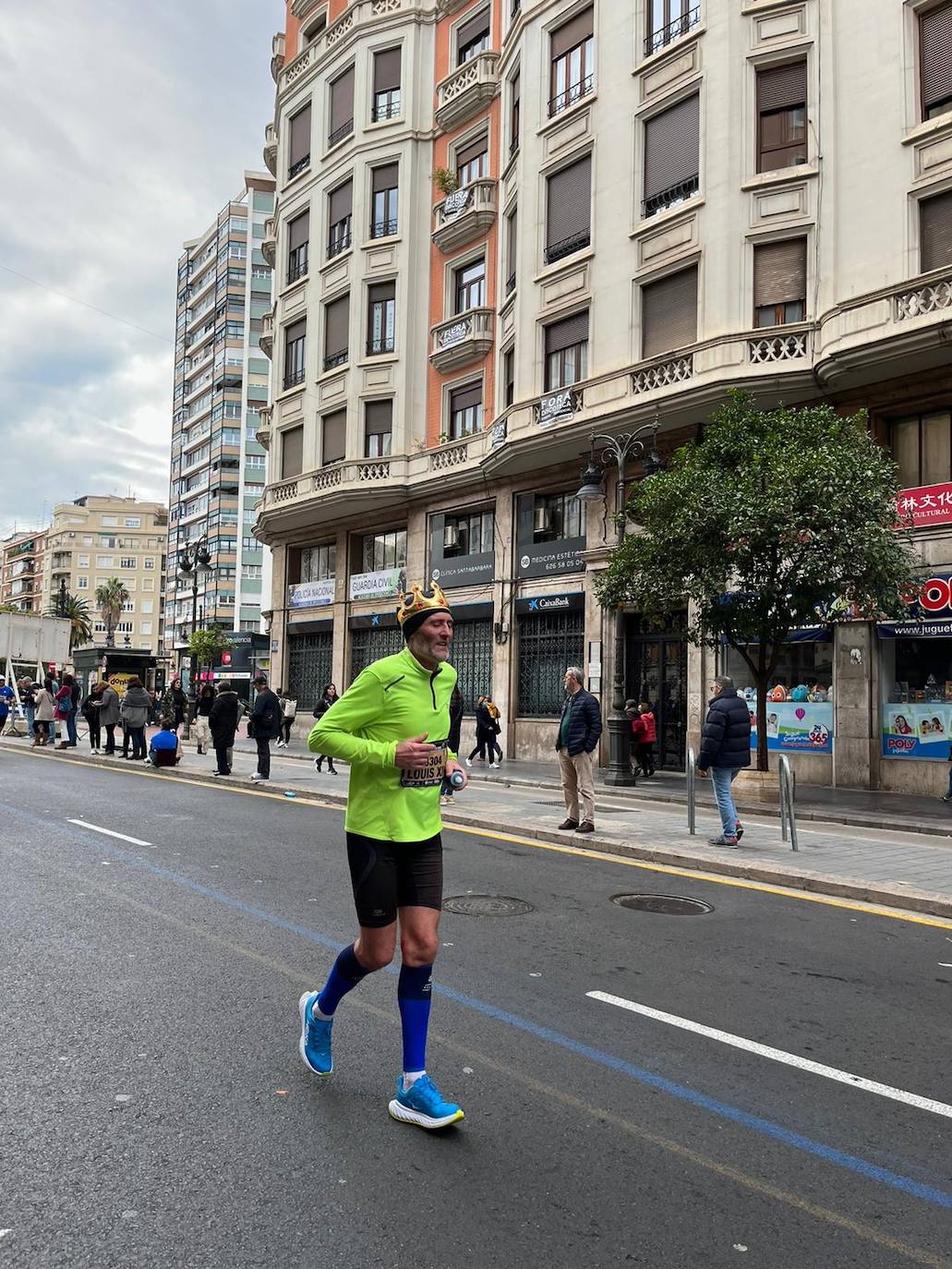 Fotos: Los corredores con los looks más peculiares del Maratón de Valencia