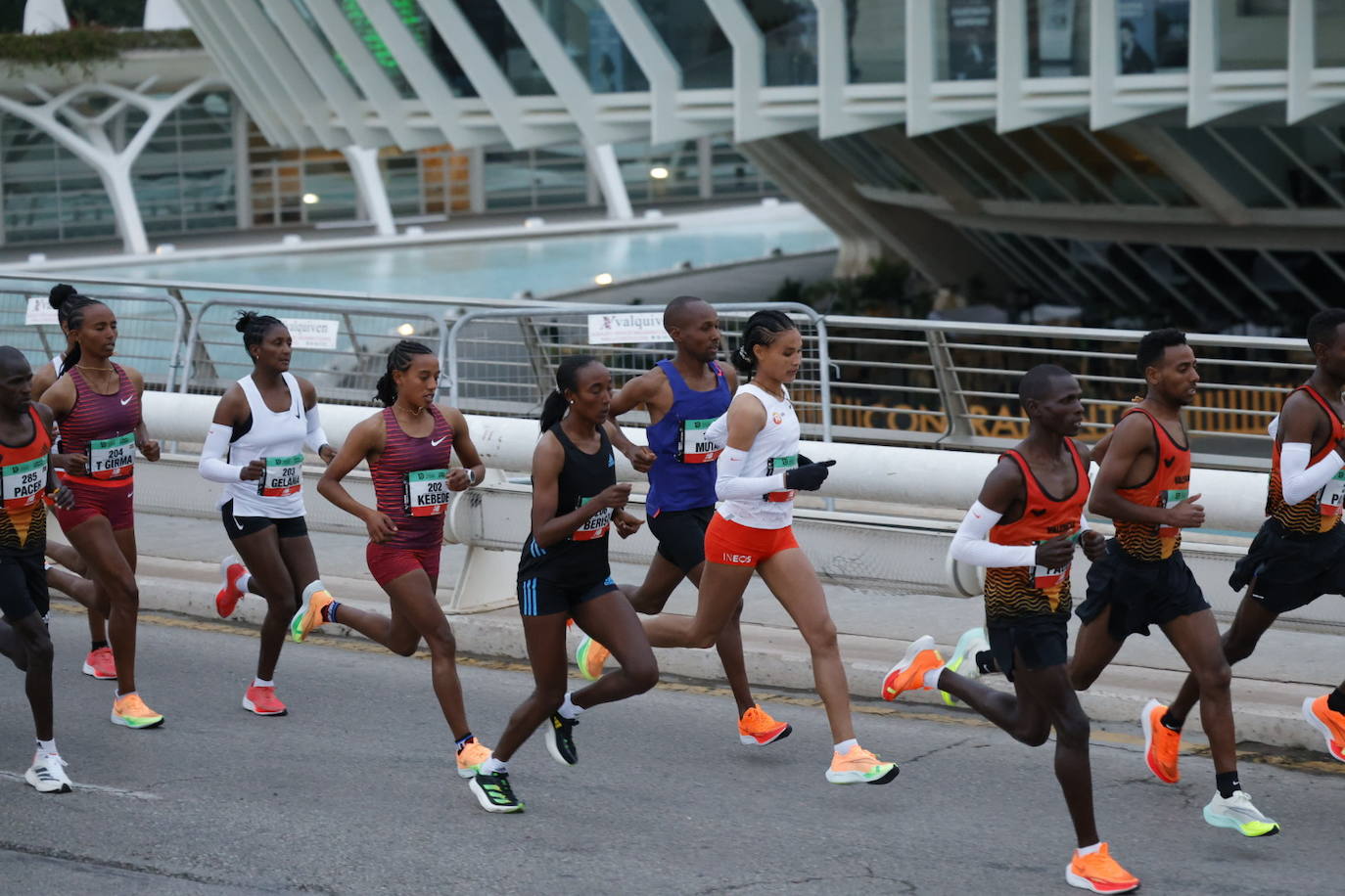 Fotos: Todas las imágenes del Maratón de Valencia 2022