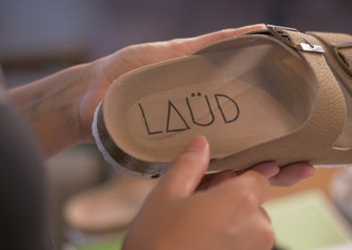 Imagen secundaria 1 - Zapatos | Laüd Recycled: calzado sostenible con suela de café