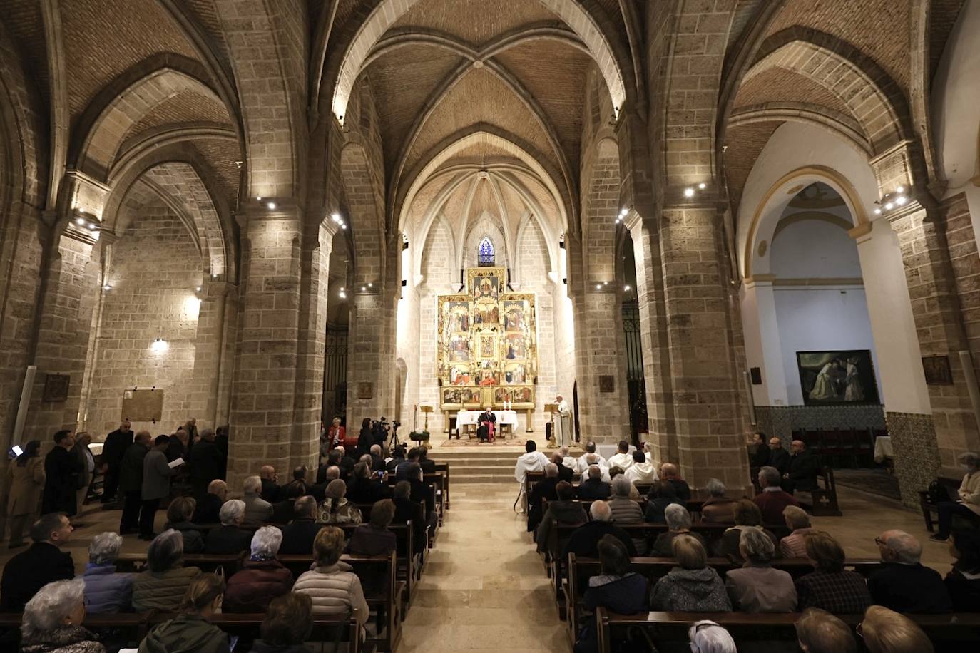 El nuevo arzobispo de Valencia ha visitado el monasterio de El Puig. 