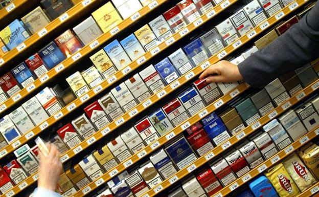 El BOE publica el nuevo precio del tabaco en 2023: cambian decenas de marcas populares de cigarros y puros