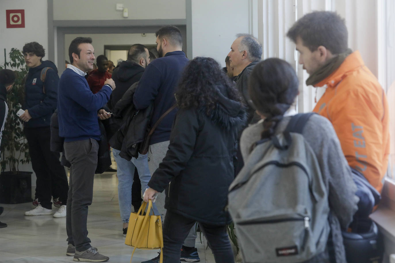 Fotos: Así ha sido el examen para portero de discoteca en Valencia