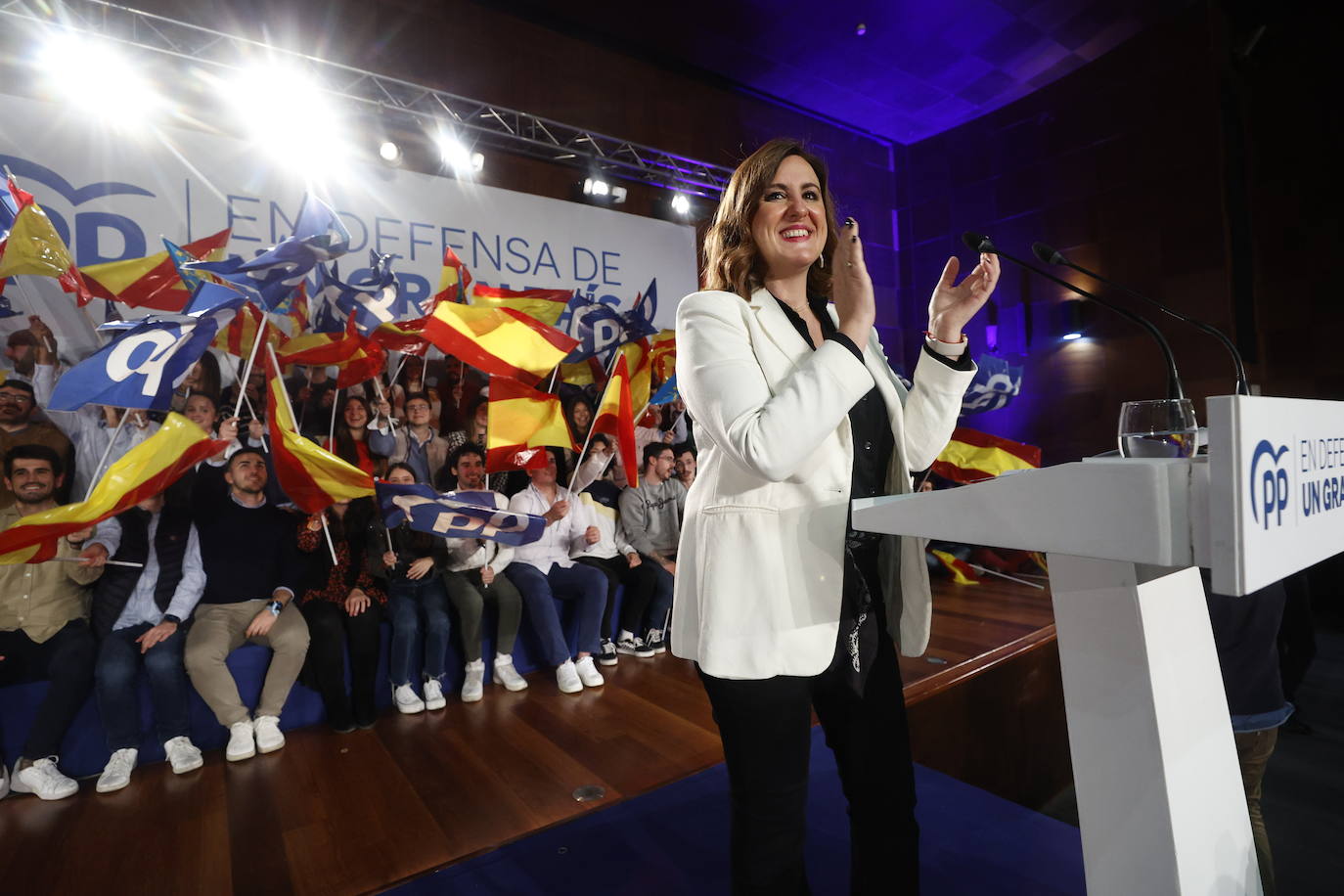 Fotos: Las mejores imágenes del mitín del PP en Valencia