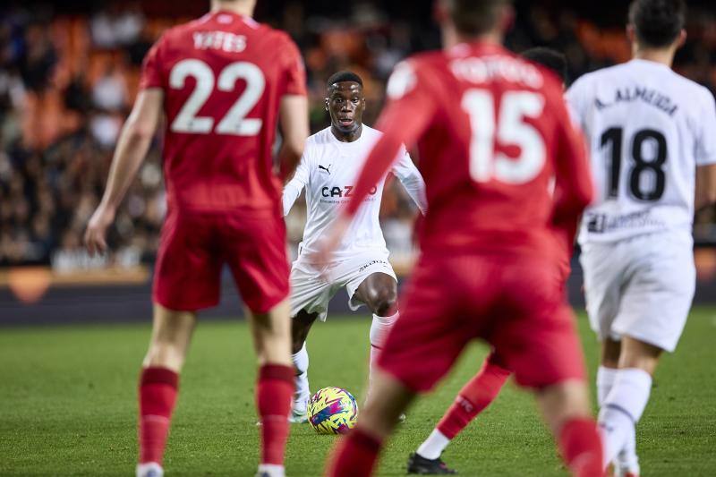 Fotos: Las mejores imágenes del Valencia CF - Nottingham Forest