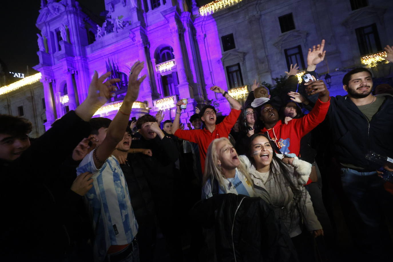 Fotos: Los argentinos celebran en Valencia la victoria del Mundial