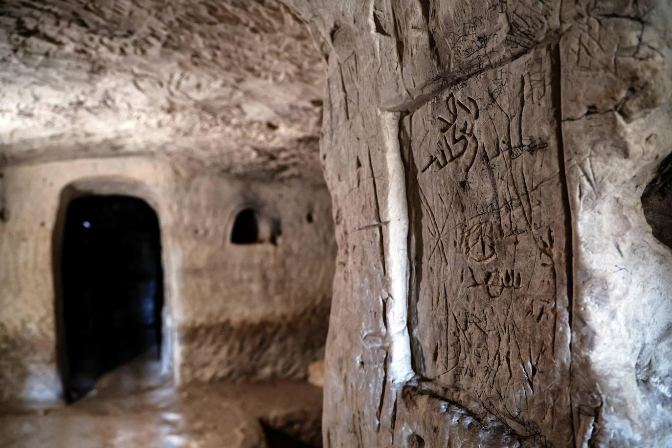 Fotos: Descubren una cueva funeraria en Israel de hace más de 2.000 años y relacionada con Jesús