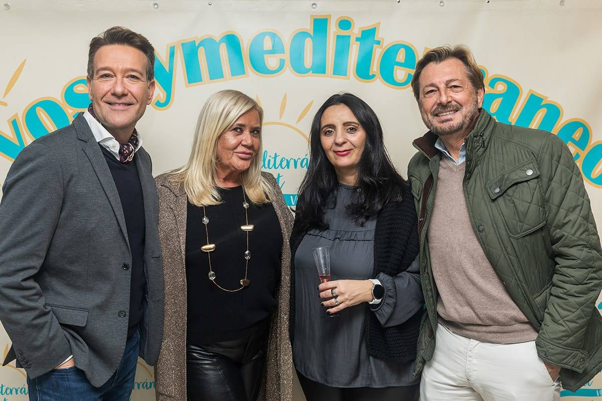 Carlos Cervera, Sol Ruiz de Lihory, Yanina y Javier Martínez Rubio en el Mediterraneo Market.