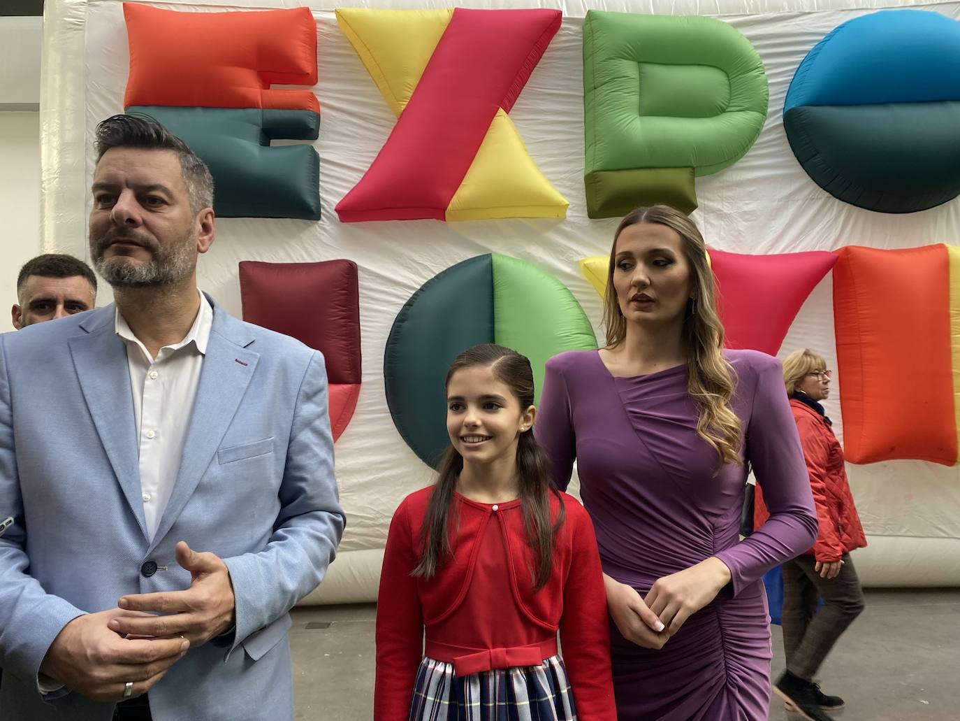 Fotos: Expojove regresa a lo grande