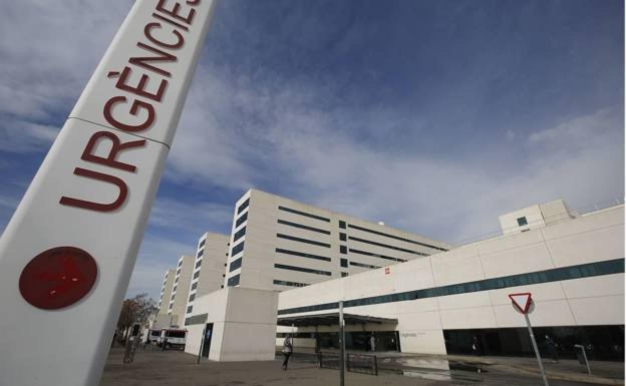 El hombre ha sido trasladado a La Fe. 