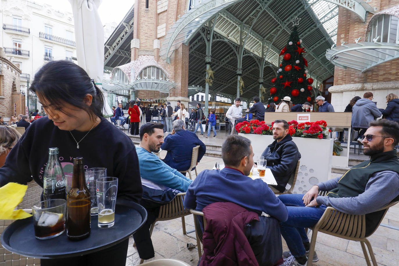 Fotos: El centro de Valencia, lleno en Navidad