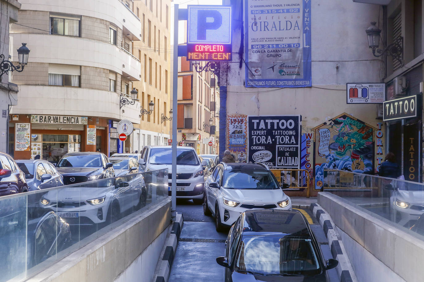 Fotos: El centro de Valencia, lleno en Navidad