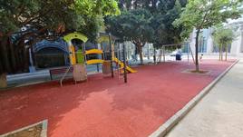 Área de juegos infantiles del complejo cultural-deportivo de Abastos.