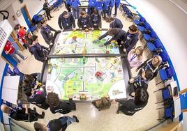 ESIC Valencia acoge a los robots de la First Lego League